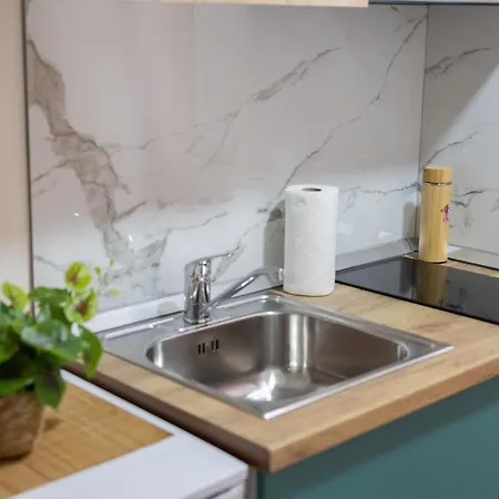 Three Doors Apartments, Strawberry * Τίρανα