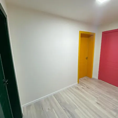 Three Doors Apartments, Strawberry * Τίρανα